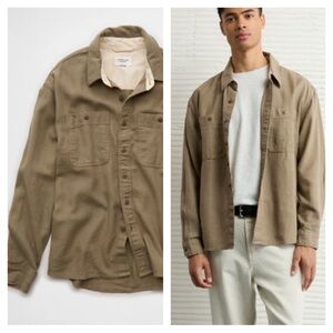 AE American Eagle Outfitters Textured Flannel Shirt in Camo Green M MEDIUM